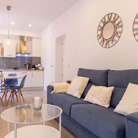 Nine O Clock San Luis Skyview Apartment Sevilla Bagian luar foto
