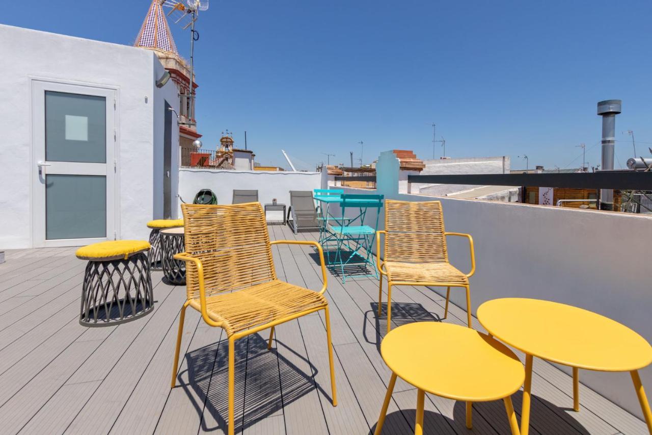Nine O Clock San Luis Skyview Apartment Sevilla Bagian luar foto